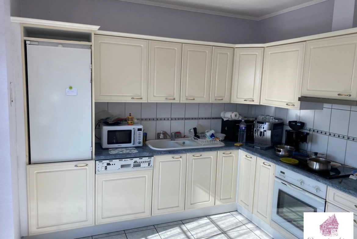 Appartement T1 bis à vendre avec vue imprenable sur Fourvière à Lyon 