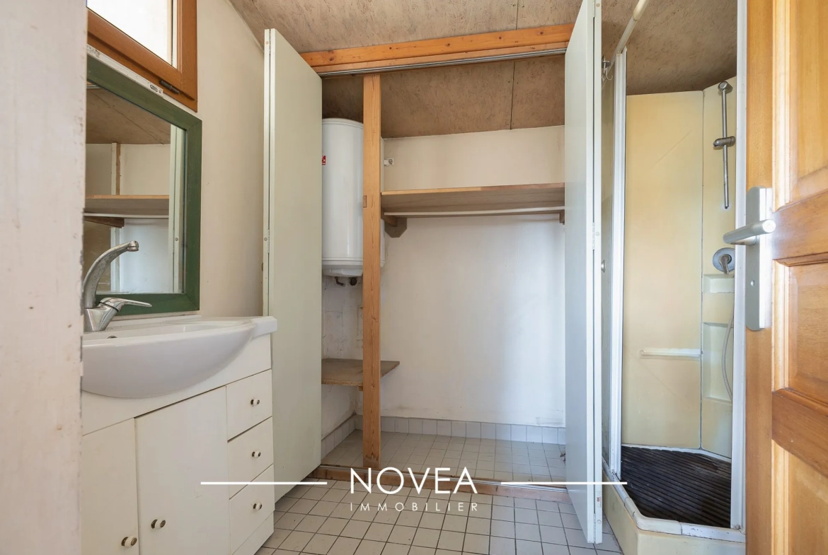 Appartement T1 bis à vendre avec vue imprenable sur Fourvière à Lyon 