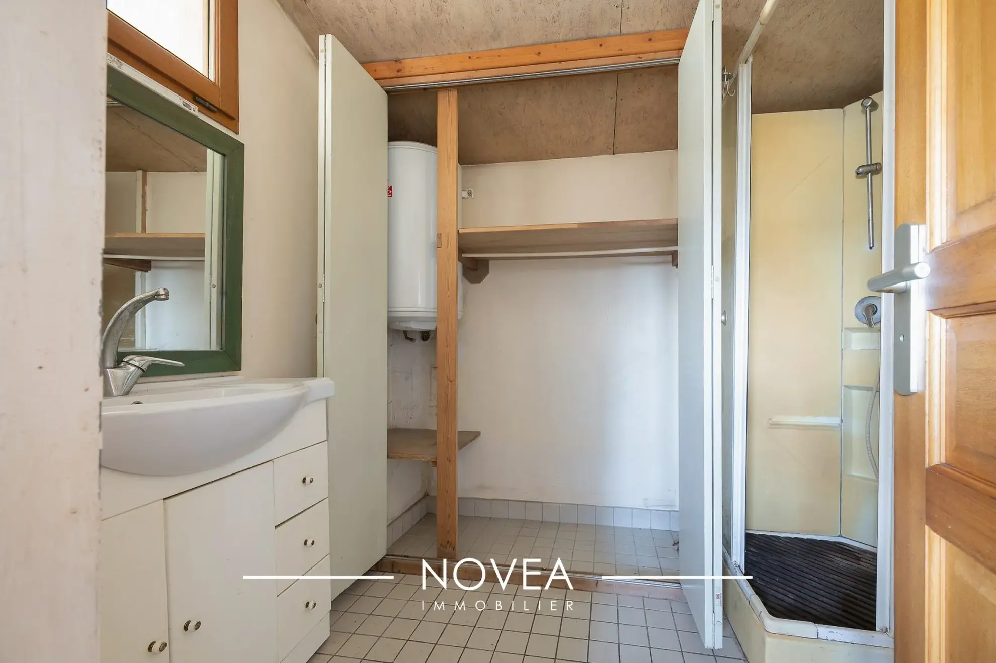 Appartement T1 bis à vendre avec vue imprenable sur Fourvière à Lyon 
