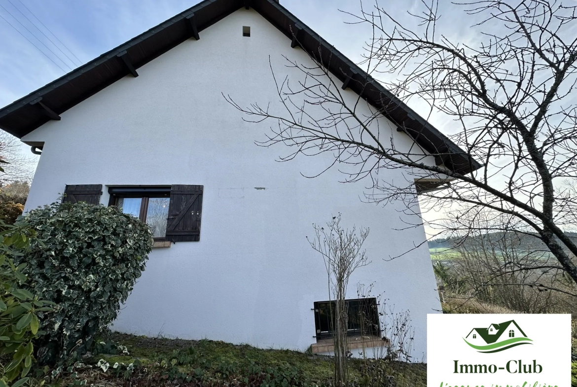 À vendre maison familiale avec terrasse et vue dégagée à Château-Chinon (Ville) 