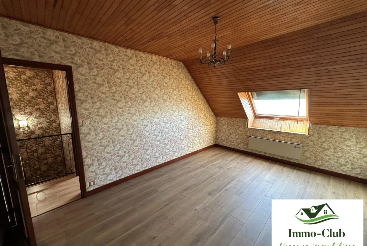 À vendre maison familiale avec terrasse et vue dégagée à Château-Chinon (Ville) 
