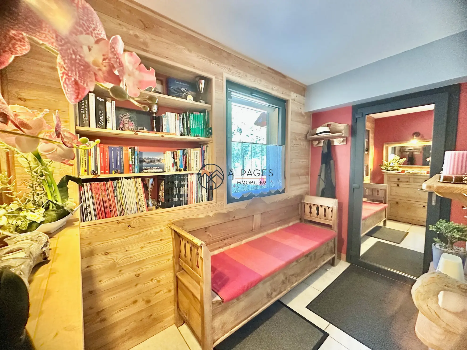 Appartement 3 pièces rénové avec jardin, cave et parking à Guillestre 
