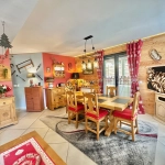 Appartement 3 pièces rénové avec jardin, cave et parking à Guillestre