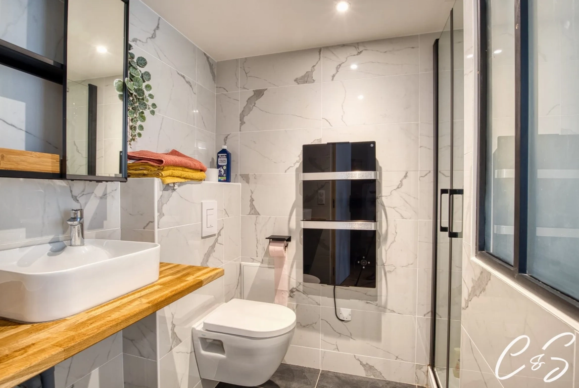 Appartement Duplex Lumineux au Cœur de Quimper avec Vue dégagée 