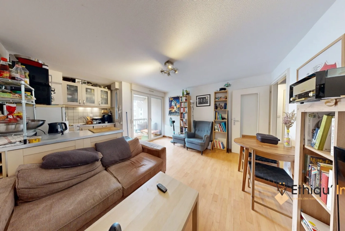 Bel appartement T2 à vendre à Strasbourg Neudorf, avec parking sécurisé et cave 