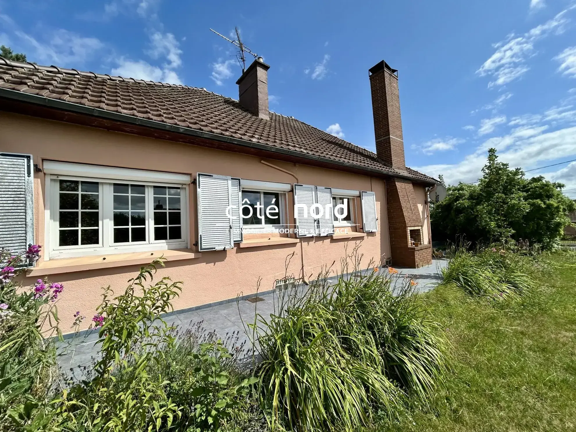 Pavillon semi plain-pied avec 5 chambres et sous-sol à Walincourt-Selvigny 