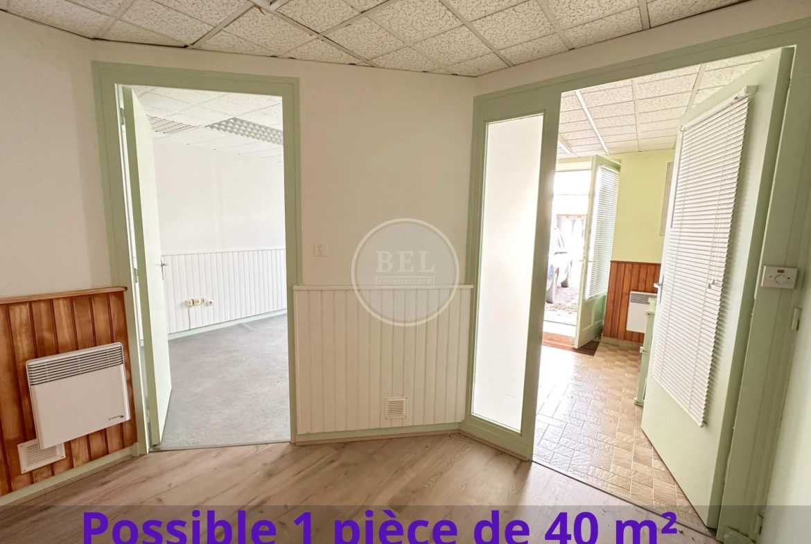 local rez de chaussée Maison à rénover avec potentiel à Chazelles-sur-Lyon, 90 m² 