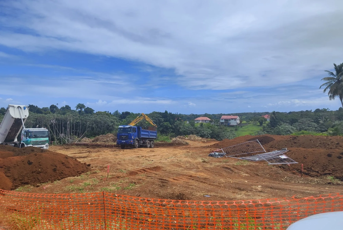 Terrains à bâtir de 502 m² à Petit Bourg, Guadeloupe, dans un lotissement paisible 