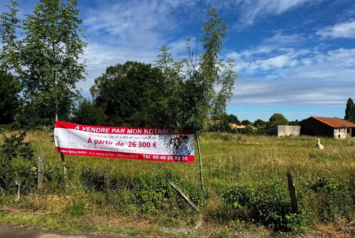 Terrain à vendre à Aigondigne - Parcelle de 1555 m² non viabilisée 