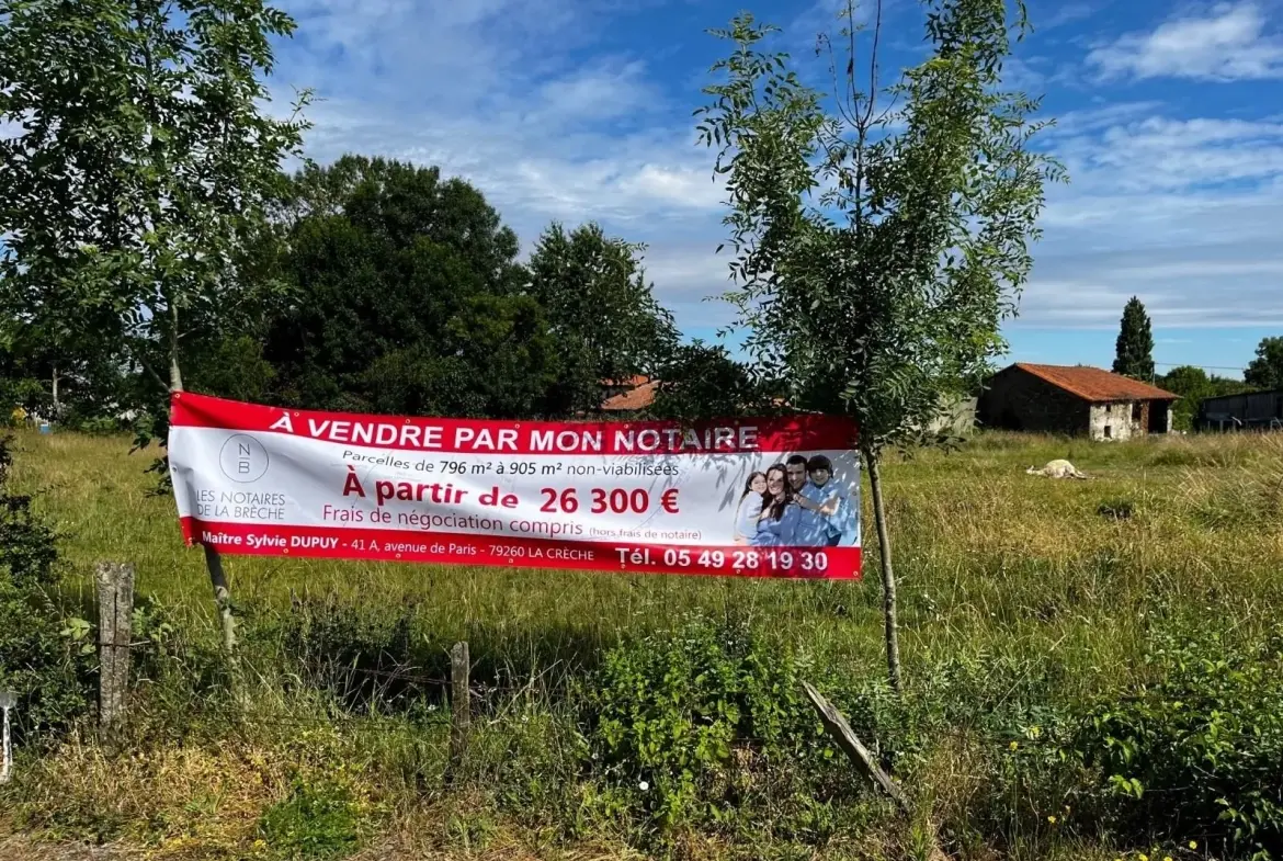 Terrain à vendre à Aigondigne - Parcelle de 1555 m² non viabilisée 