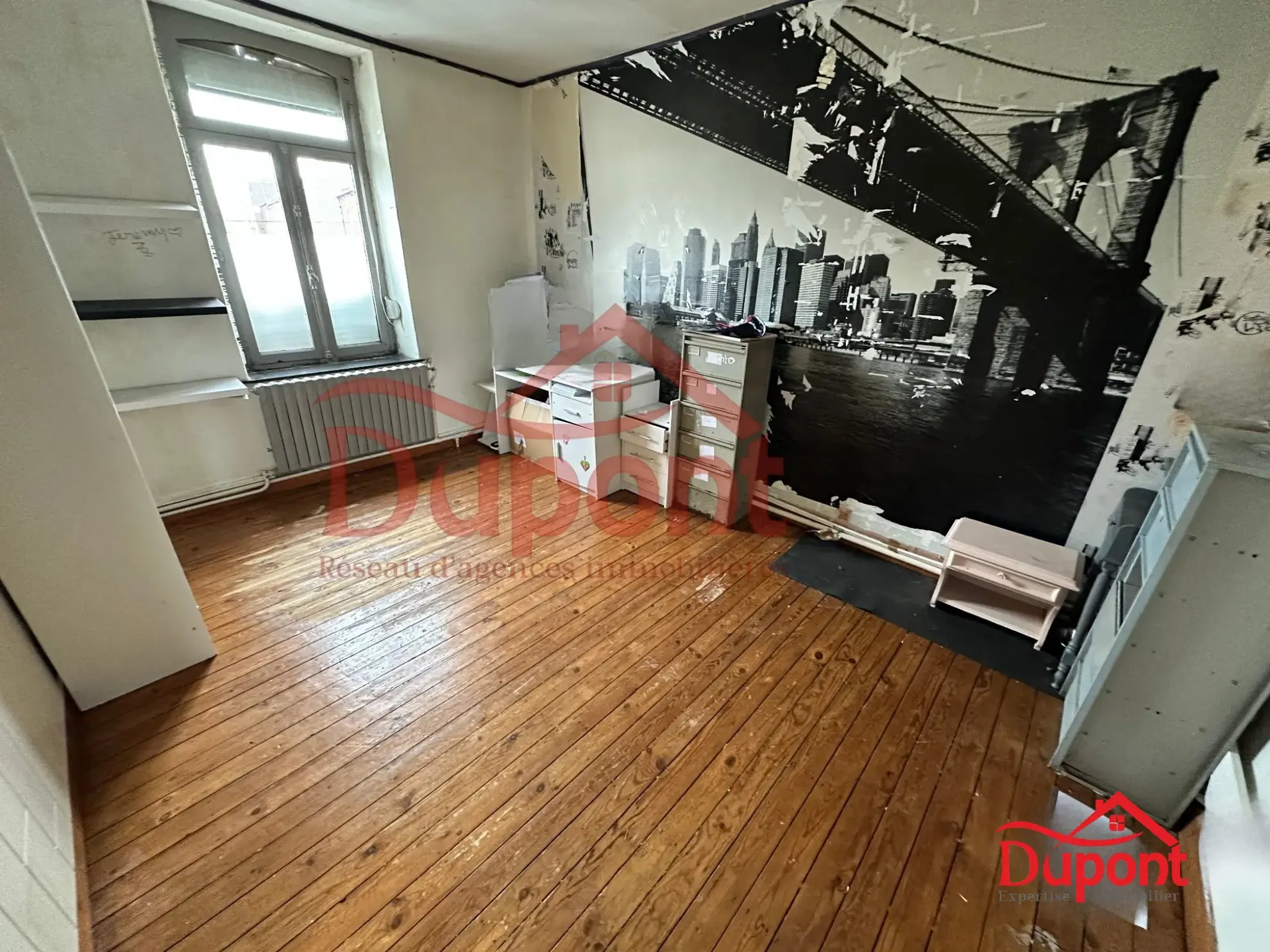 Maison semi-individuelle 3 chambres avec garage à Hautmont – Investissement idéal 