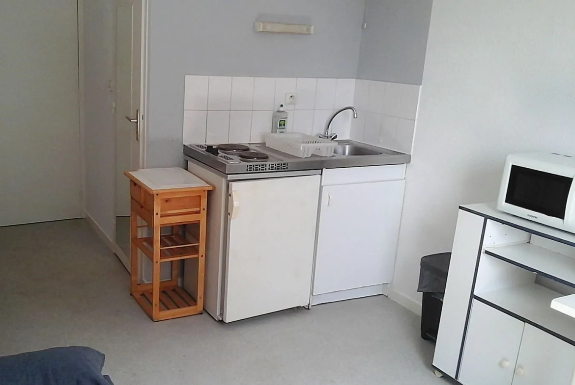 Studio meublé à vendre à Saint-Nazaire proche commodités 