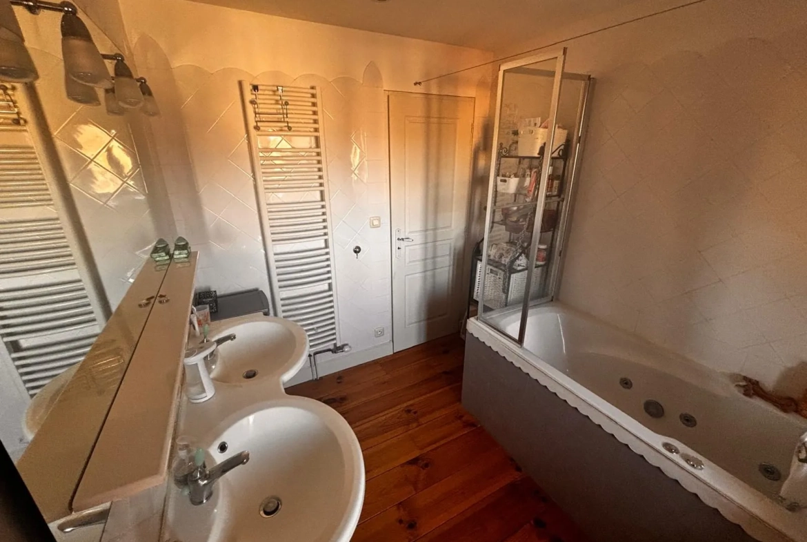 Appartement Duplex avec 3 Chambres, Cave et Parking à Migné-Auxances 