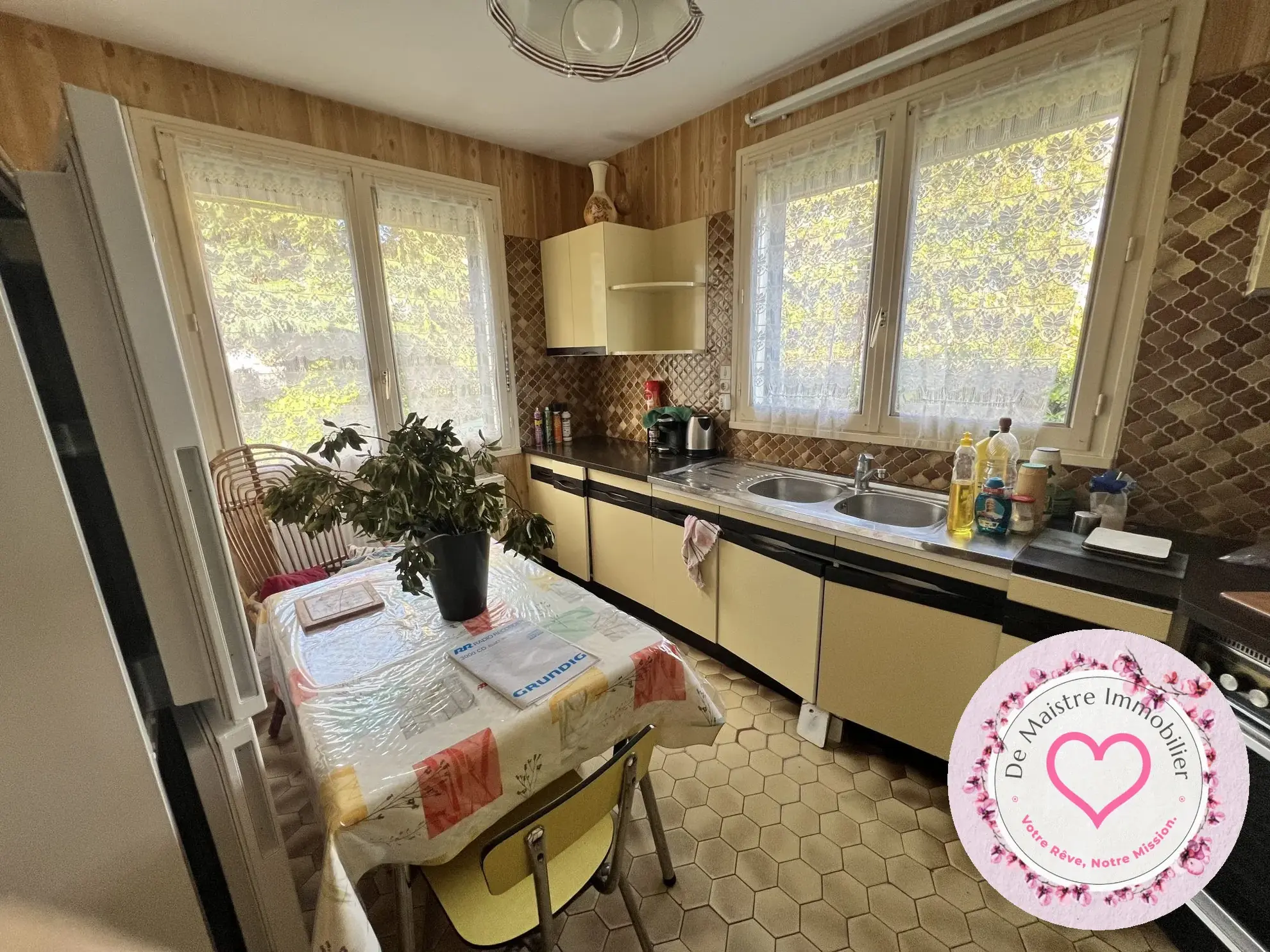 Belle maison avec jardin, piscine et serre à Sully-sur-Loire 