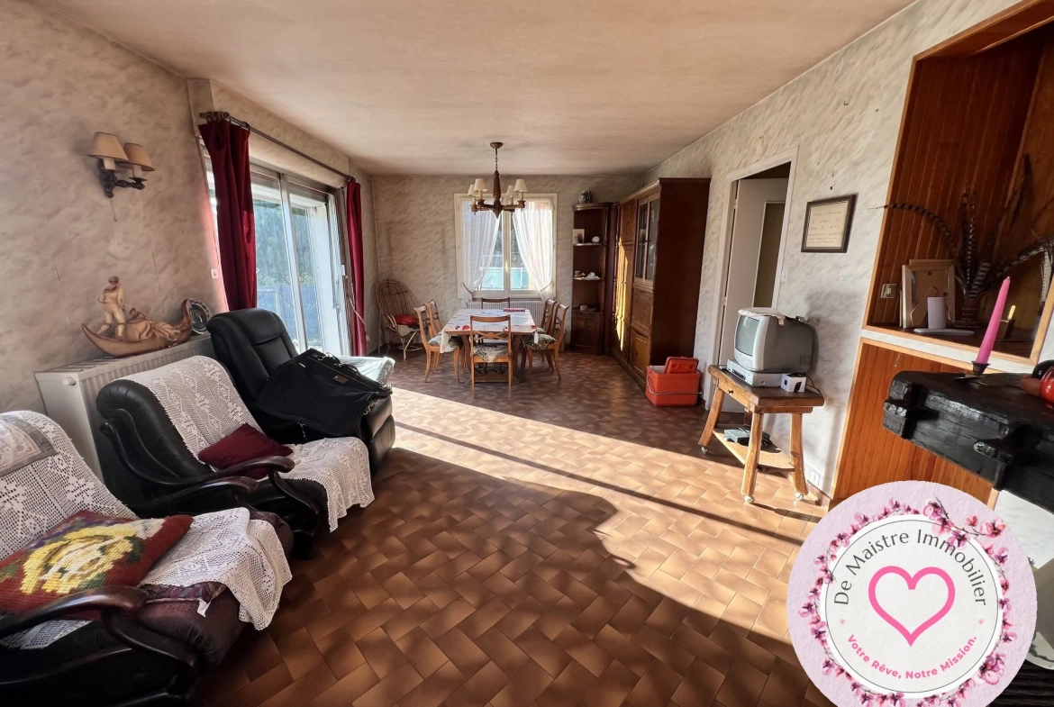 Belle maison avec jardin, piscine et serre à Sully-sur-Loire 