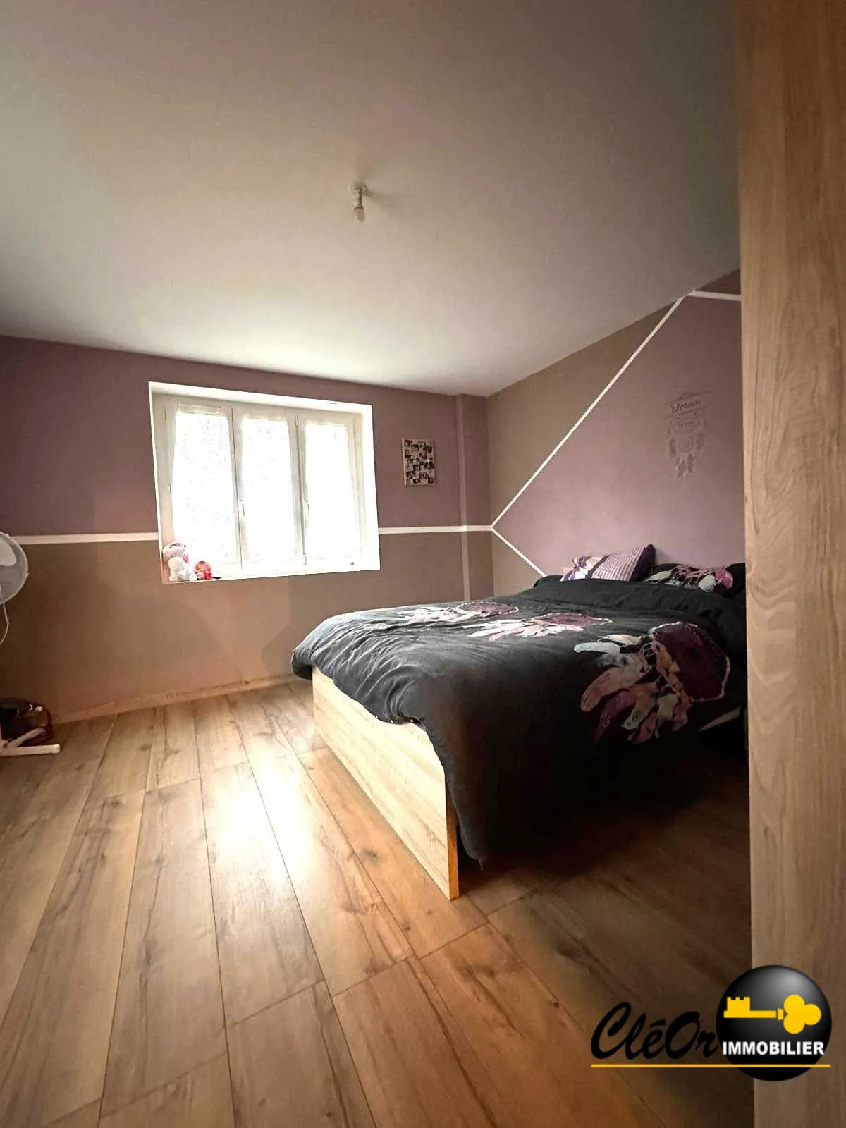 Maison à vendre à Montagny-lès-Seurre avec grand terrain et potentiel d'aménagement 