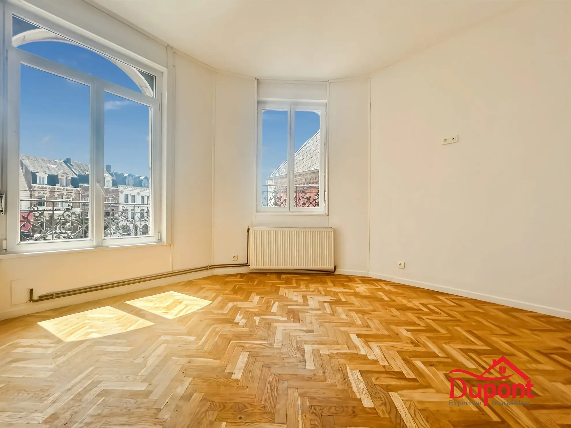 Maison individuelle de 70 m² avec grand terrain à Pleaux 