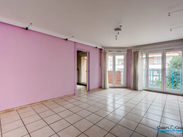 Appartement T4 à vendre à Toulouse Croix-Daurade – 75 m², 3 chambres, parking, proche commodités