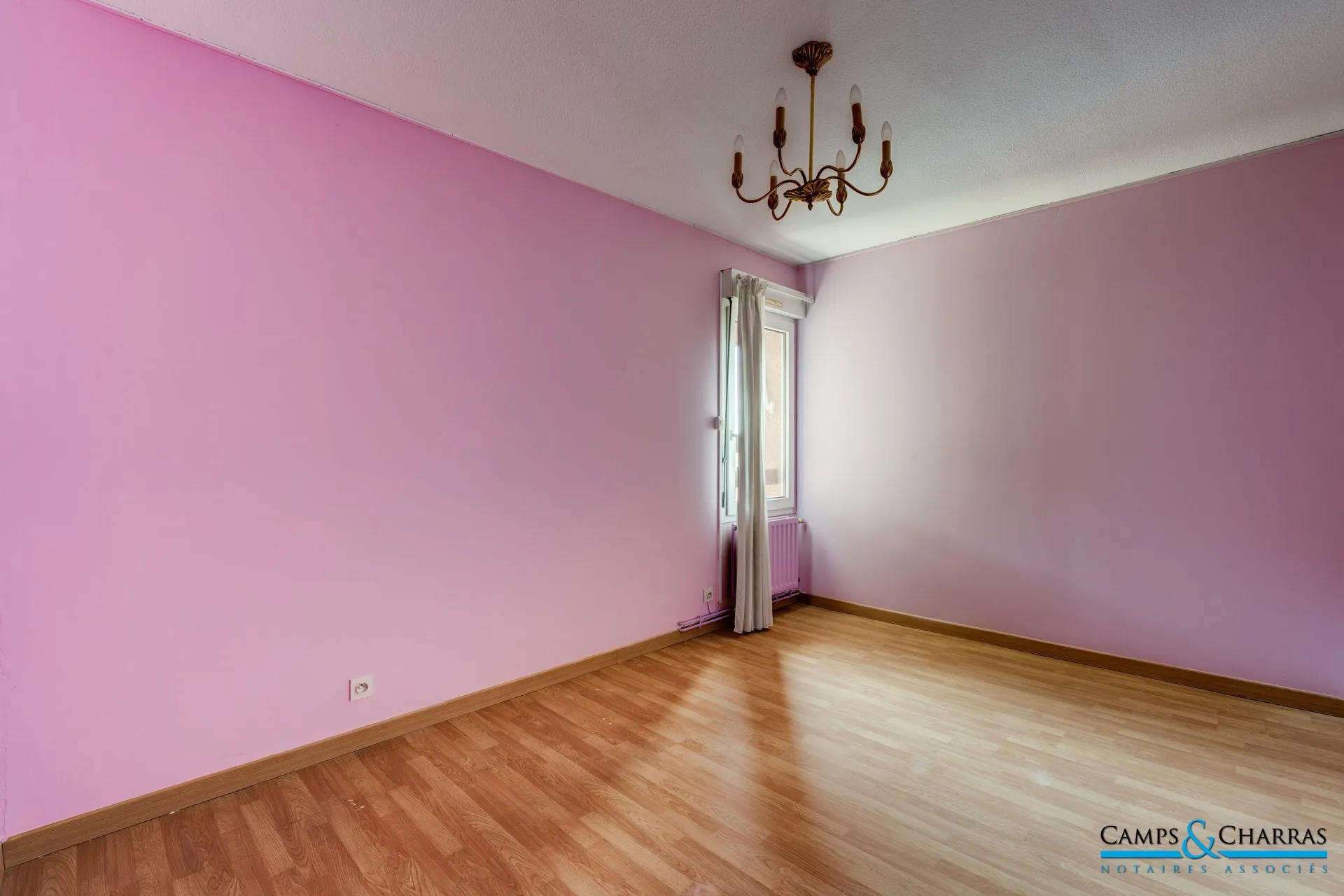 Appartement T4 à vendre à Toulouse Croix-Daurade – 75 m², 3 chambres, parking, proche commodités 