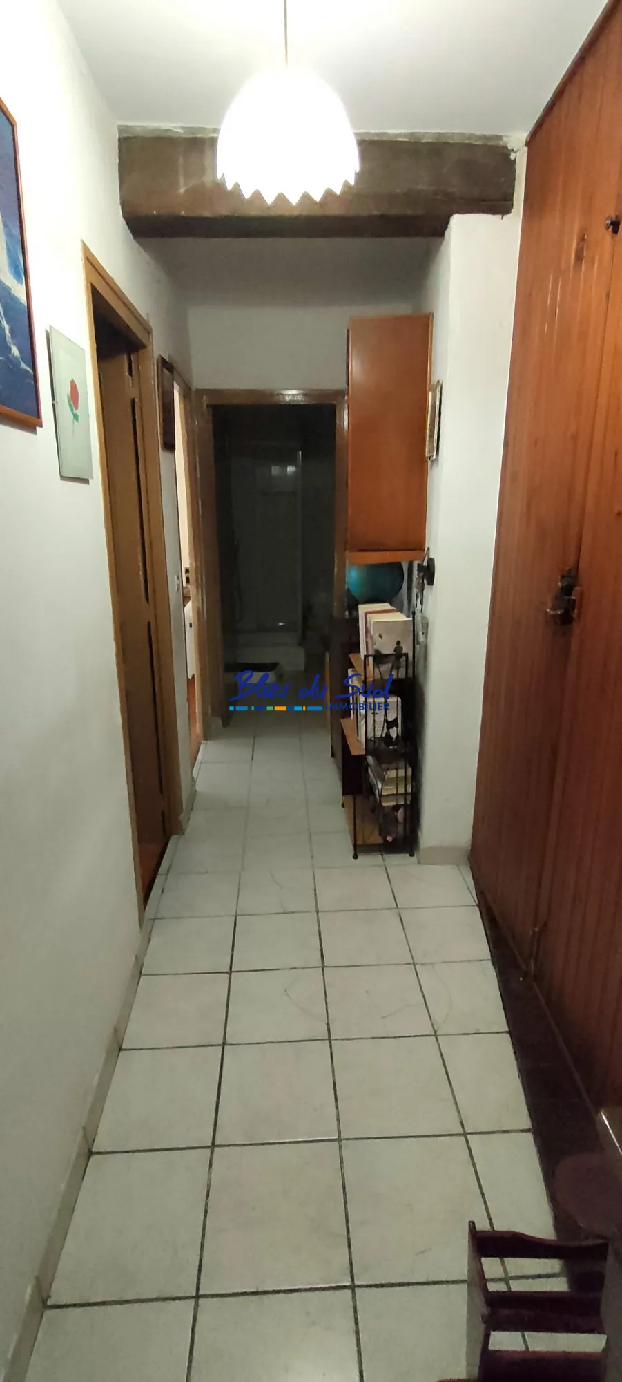 Entree Appartement T3 à rafraîchir avec vue sur le Canigou à Prades 