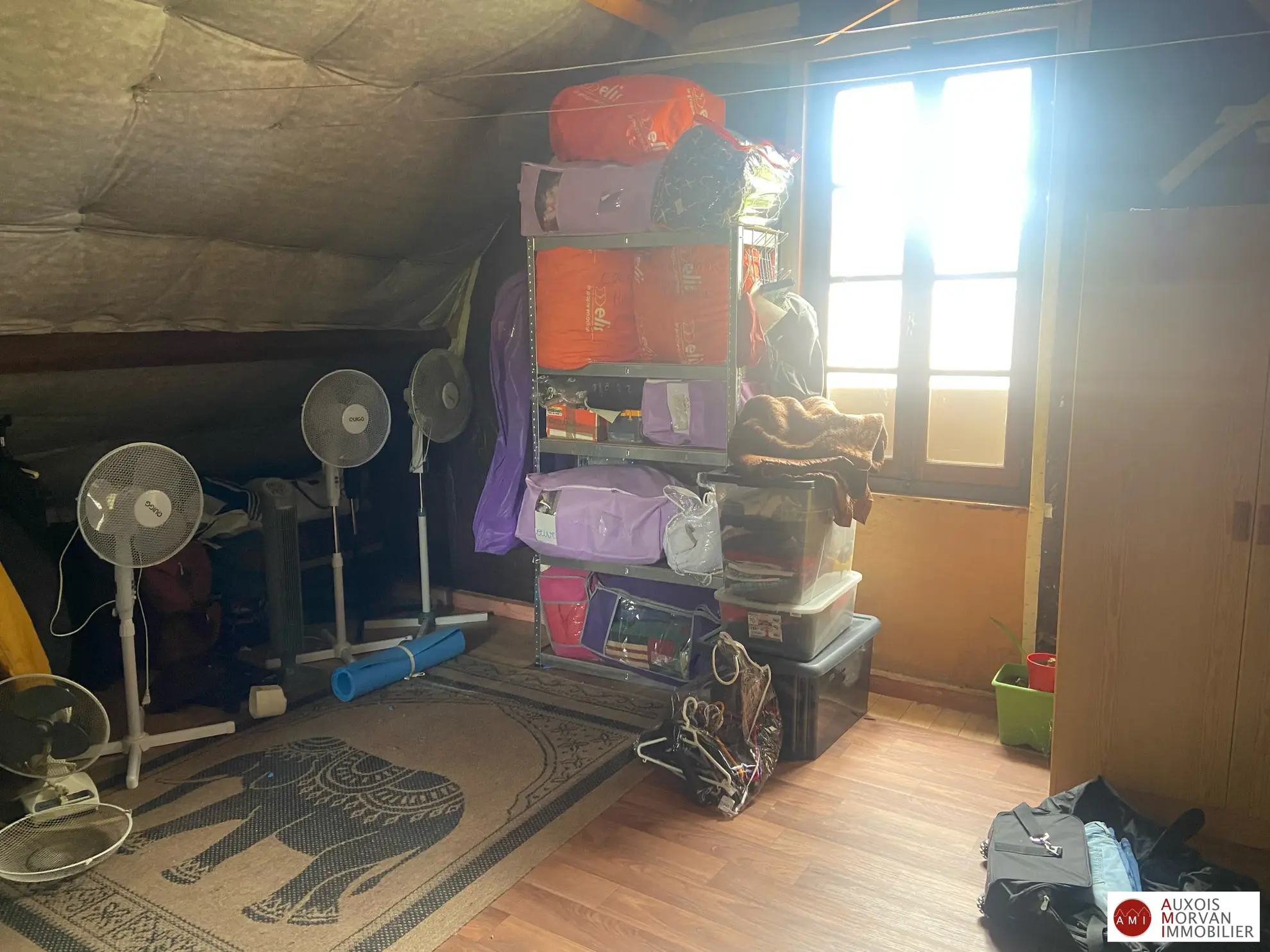 Maison à 3 km de Semur-en-Auxois avec jardin, garage, terrasse et pièce aménageable 