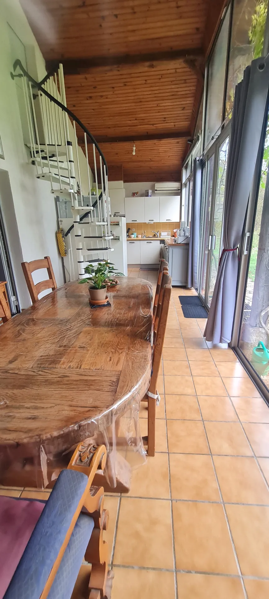 Maison ancienne de plain-pied de 1825 sur 2,75 hectares avec dépendances à Bazas 