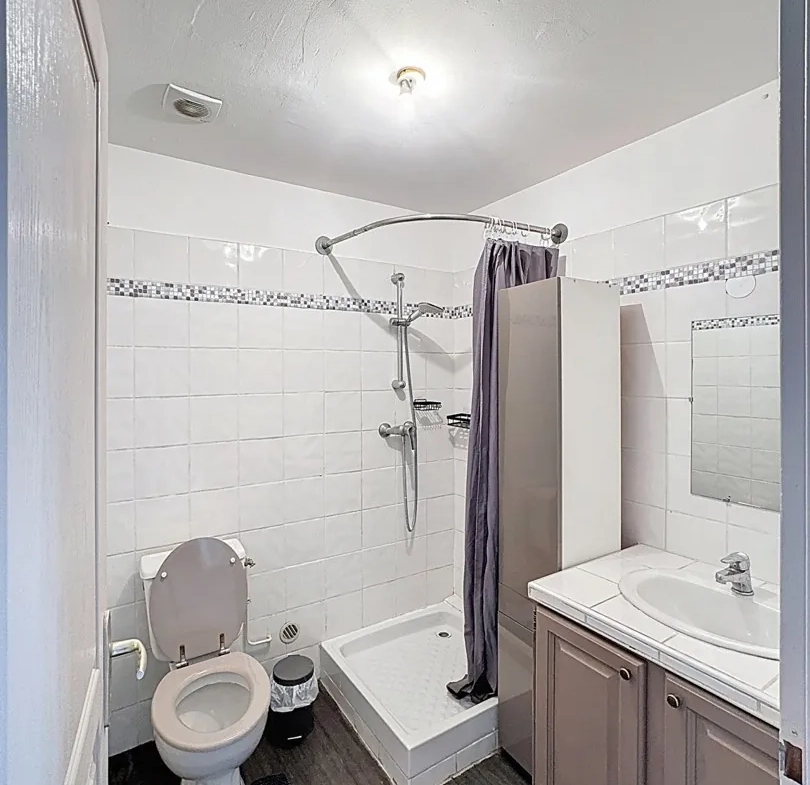 Appartement traversant 3 pièces avec vue sur Sainte-Victoire à Trets 