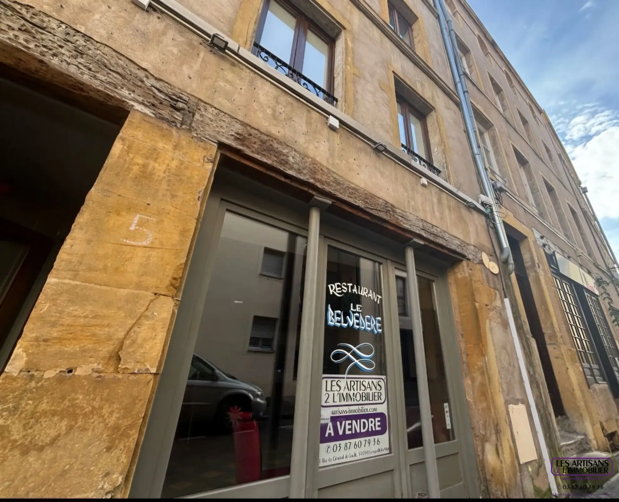Mur commercial à vendre à Metz centre avec cave et ancienne activité de restaurant 