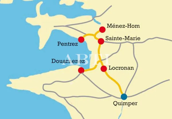 Terrain à vendre à Locronan de 630 m² au cœur du village 