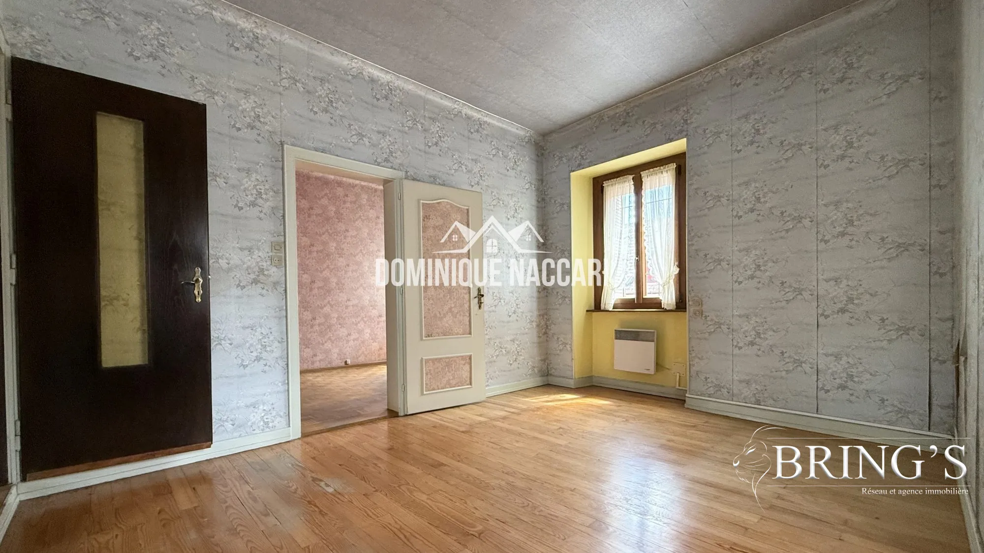 Grande maison de ville à vendre à Orschwihr avec terrasse - Projet de rénovation et potentiel d'aménagement 