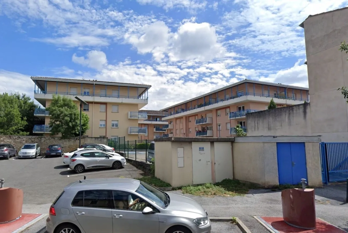 Appartement T3 à vendre à Castres, résidence avec jardin et parking - idéal investisseur ou résidence principale 