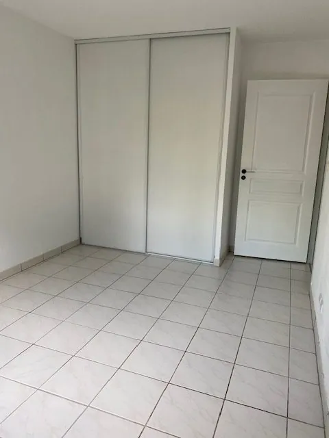 Appartement T3 à vendre à Castres, résidence avec jardin et parking - idéal investisseur ou résidence principale 
