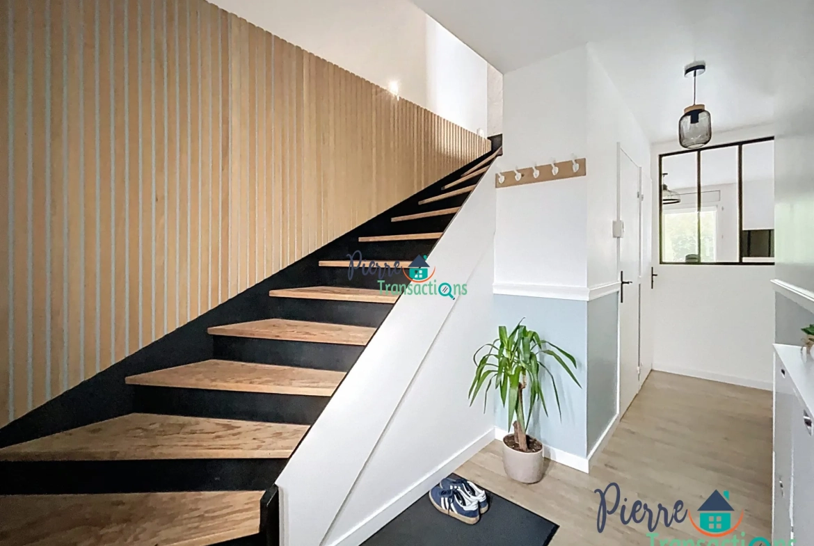 Maison à vendre à Rives-en-Seine avec jardin et garage 
