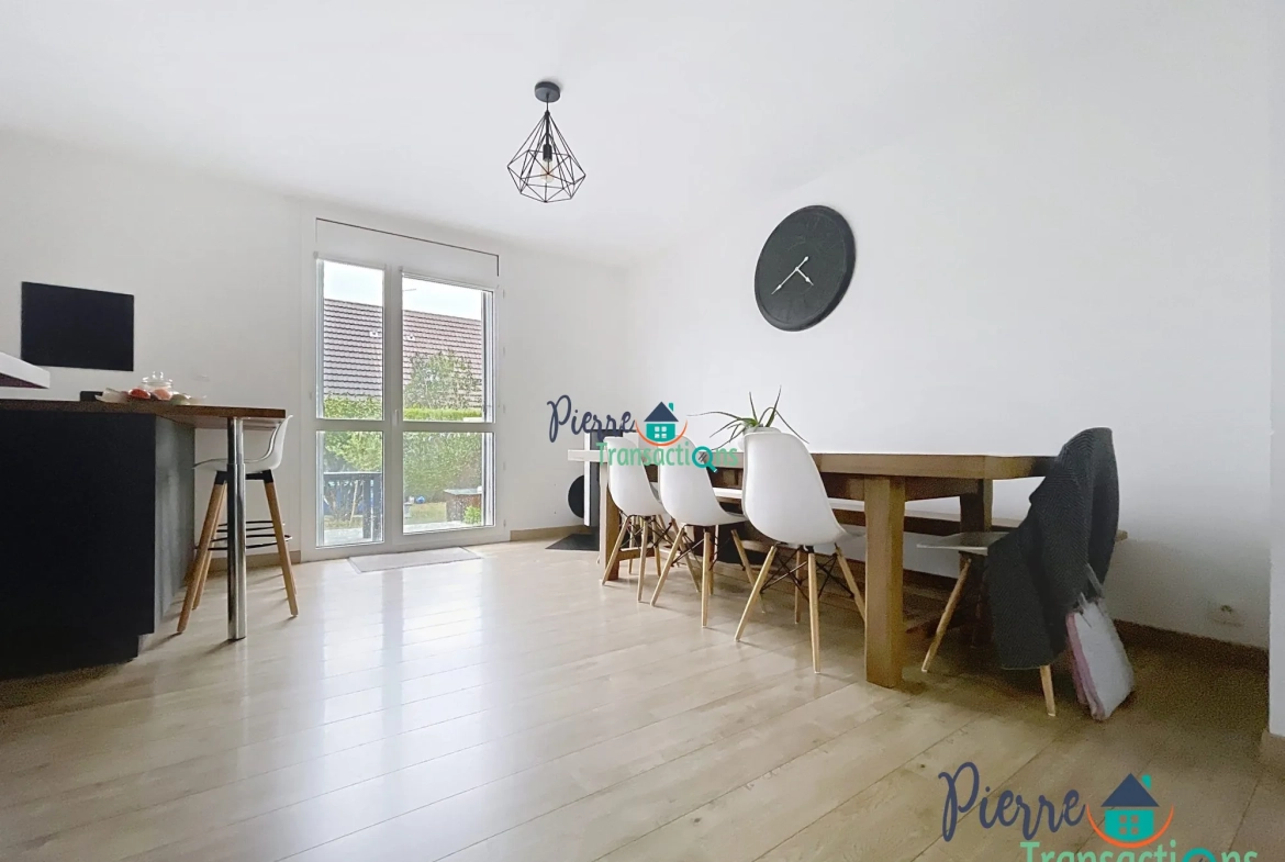 Maison à vendre à Rives-en-Seine avec jardin et garage 