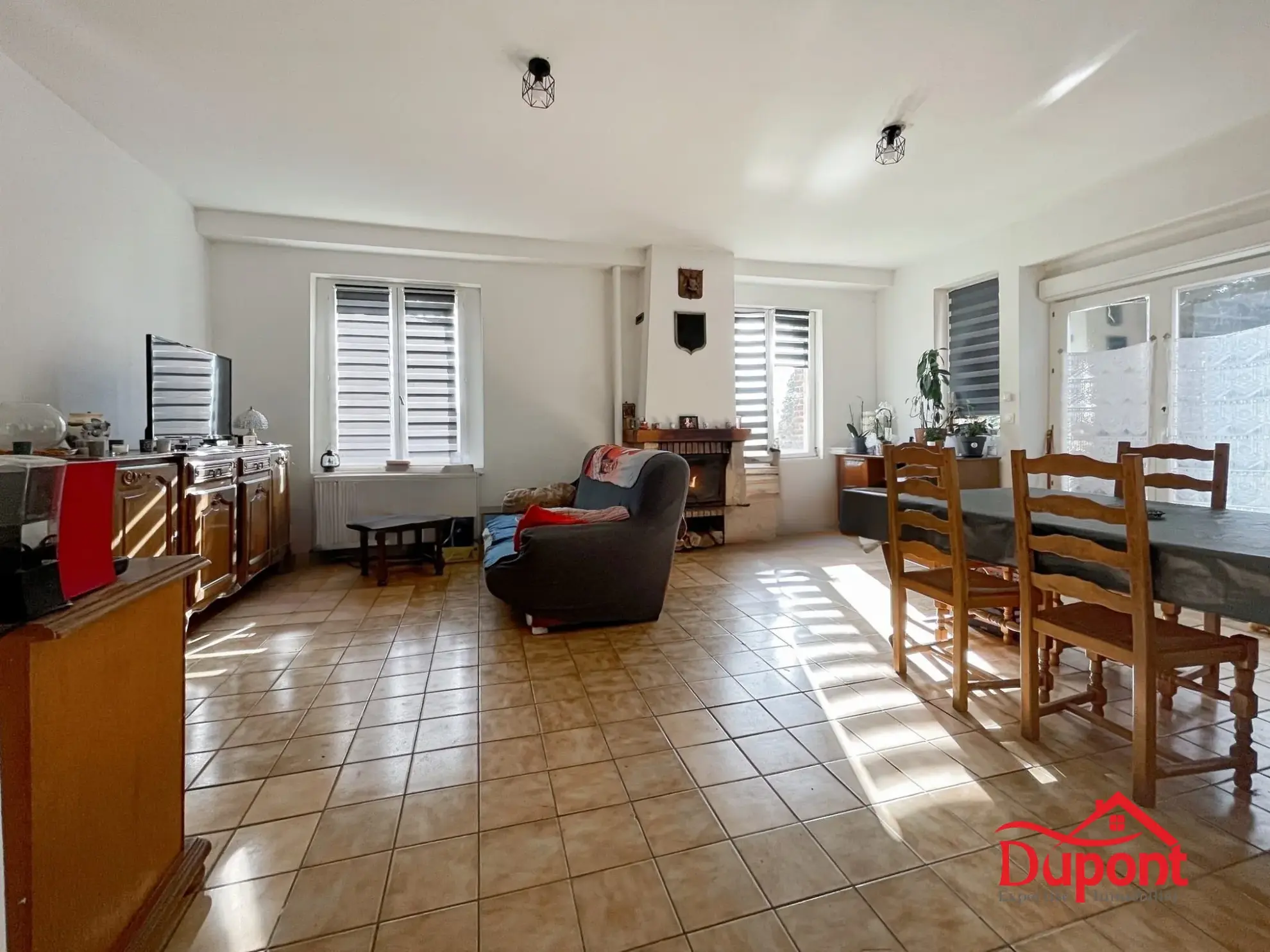 Maison individuelle à Hancourt avec 4 chambres, garage et grand jardin 