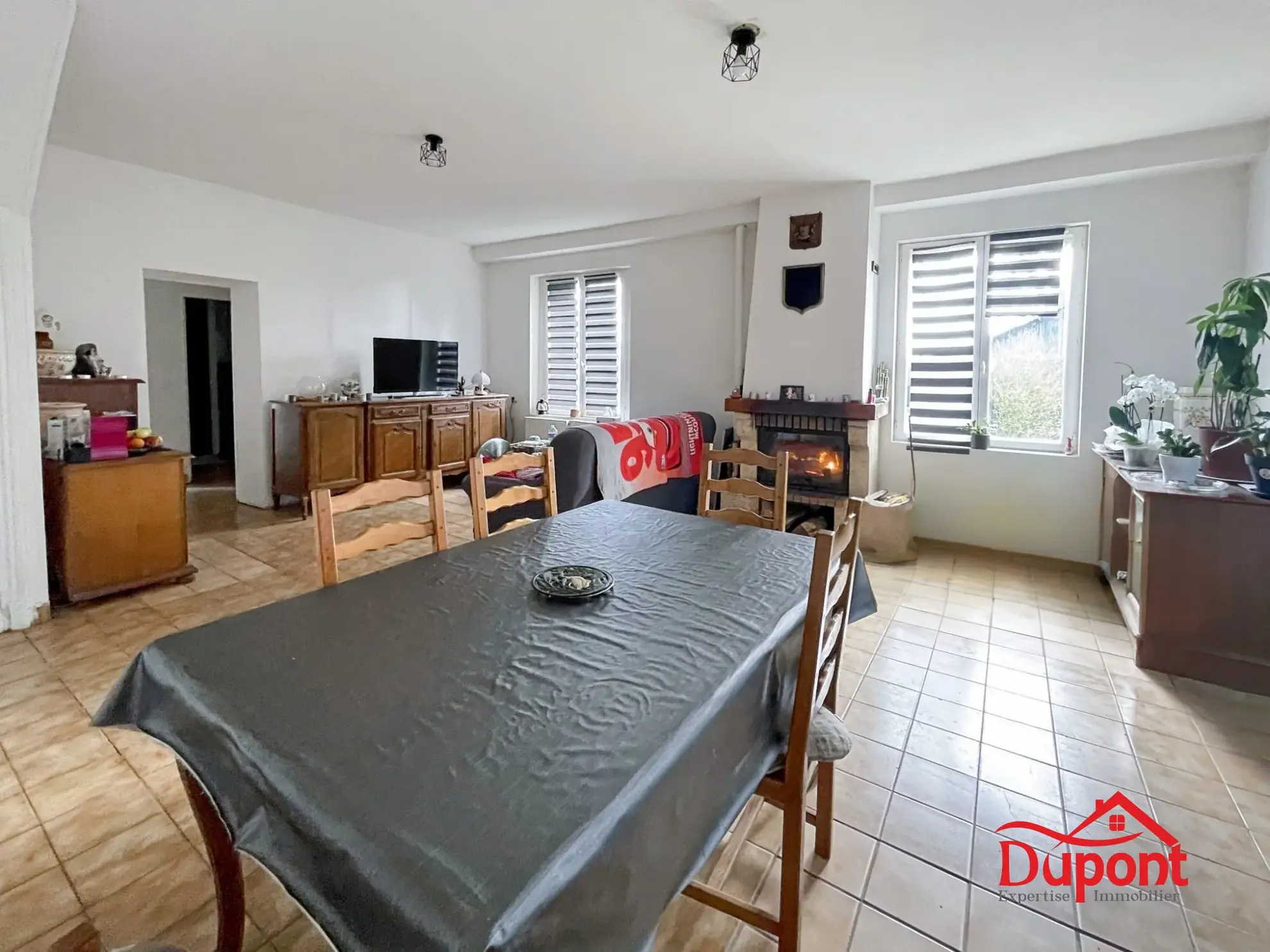 Maison individuelle à Hancourt avec 4 chambres, garage et grand jardin 
