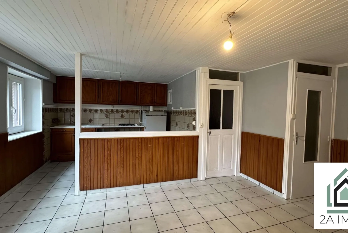 Charmante maison à Saint-Ours-les-Roches avec terrain et potentiel d'extension 
