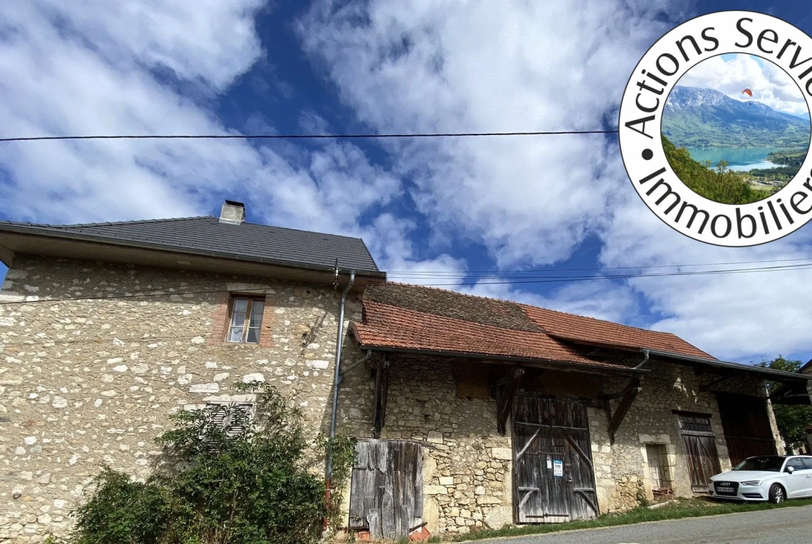Maison en pierre avec dépendances et vue dégagée à Saint-Maurice de R. 