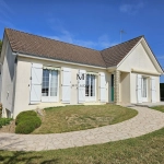 Maison spacieuse avec sous-sol et terrain arboré entre Alençon et Mamers