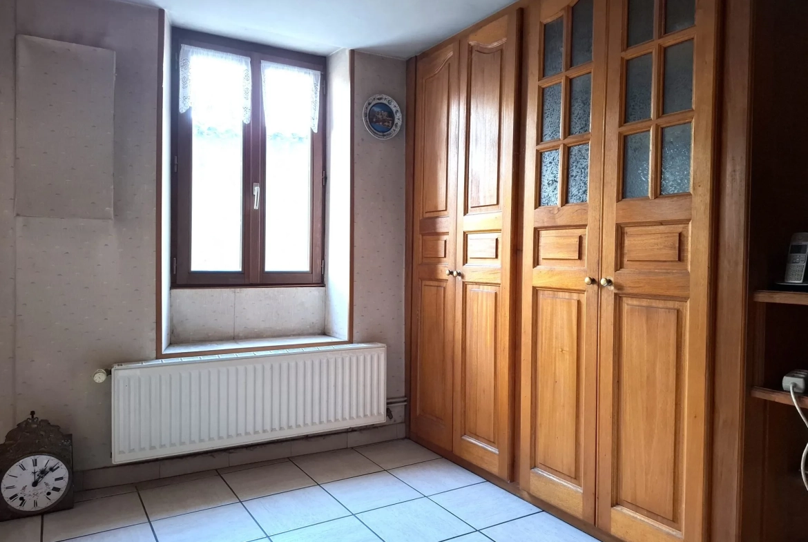 Maison de village de 85 m² avec dépendances à Goncelin - Vue montagne 
