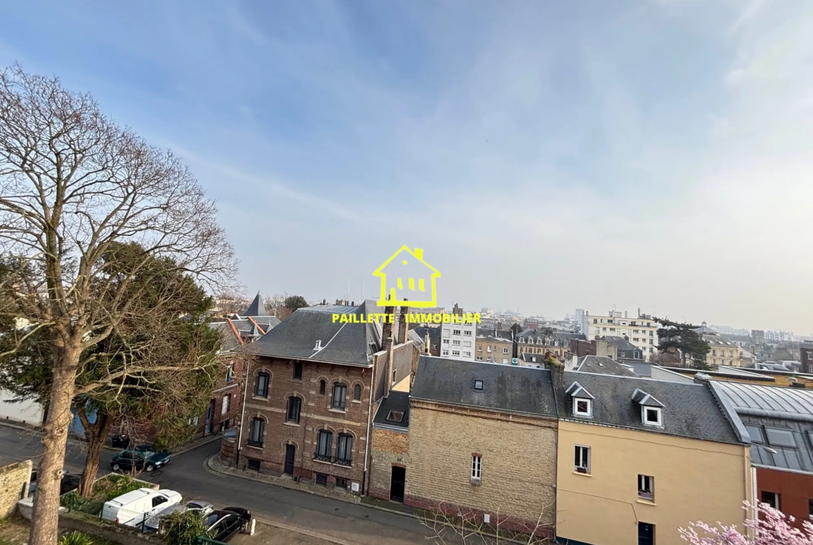 À vendre Appartement T2 lumineux de 61 m² au Havre, plein centre 