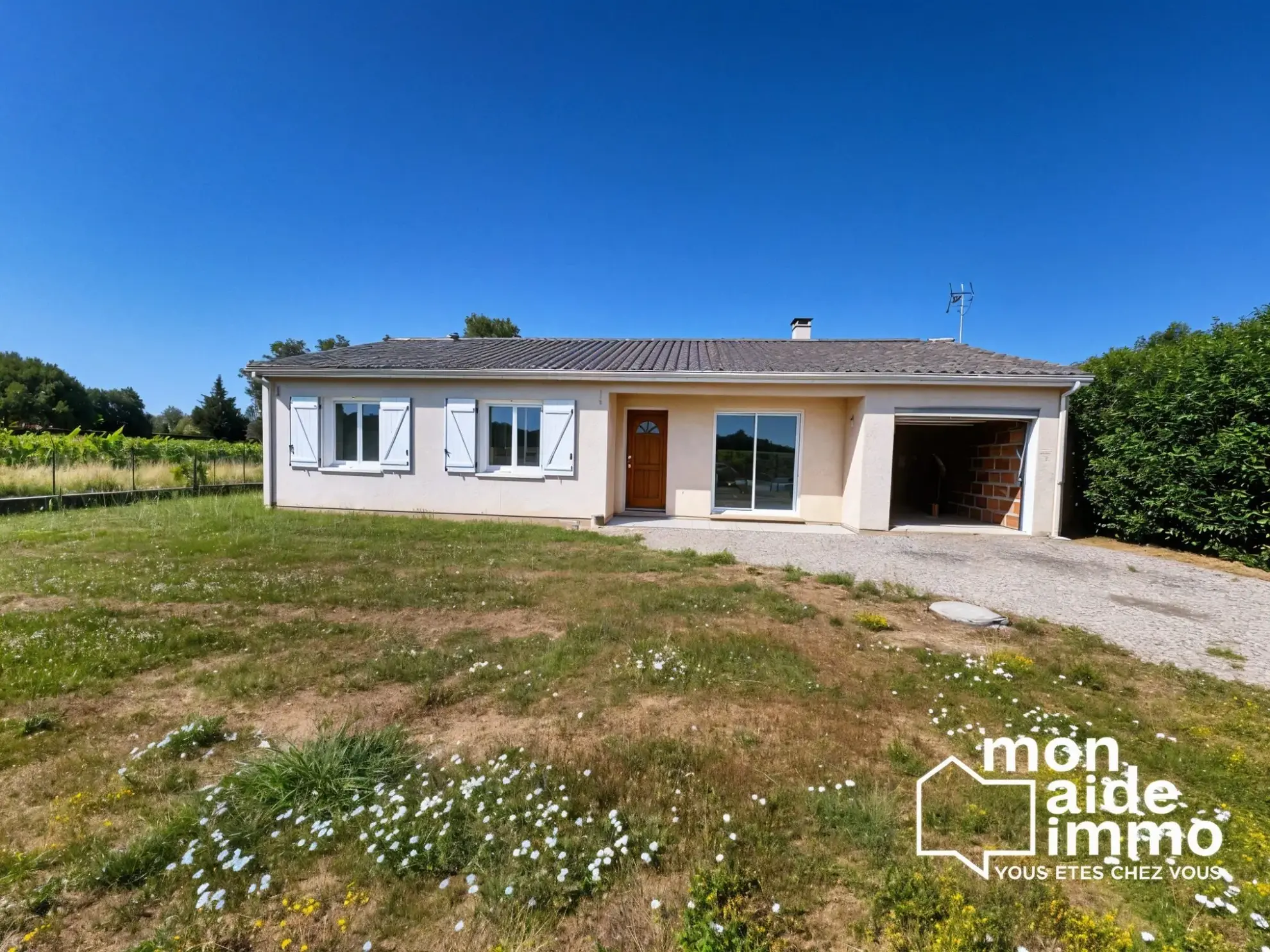 Maison plain-pied 3 chambres avec garage et jardin à Montagne 