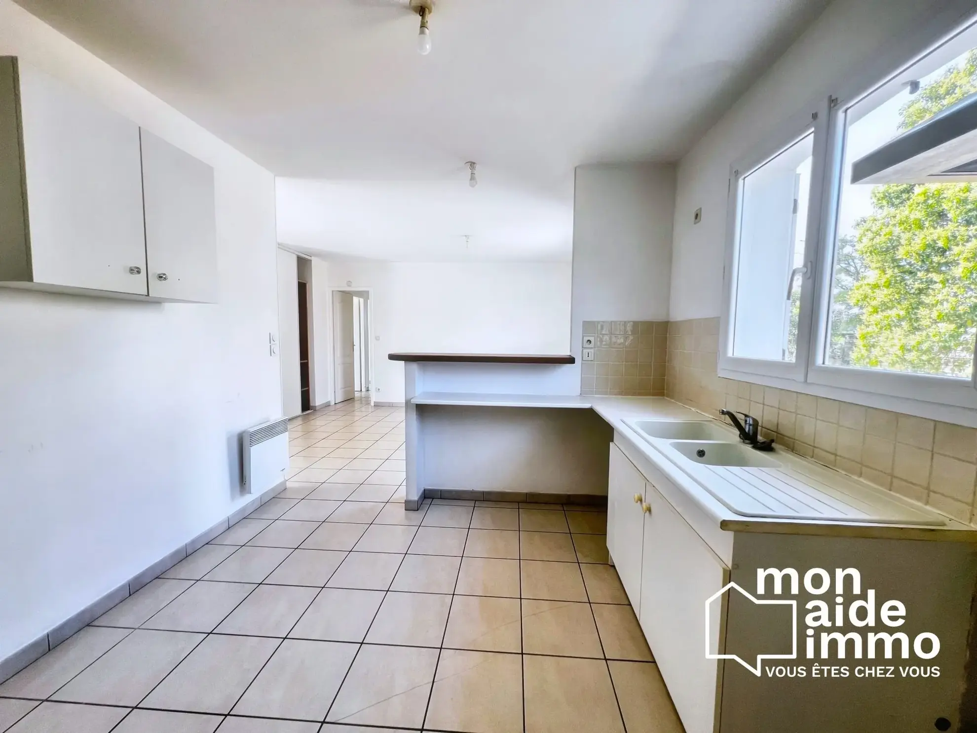Maison plain-pied 3 chambres avec garage et jardin à Montagne 