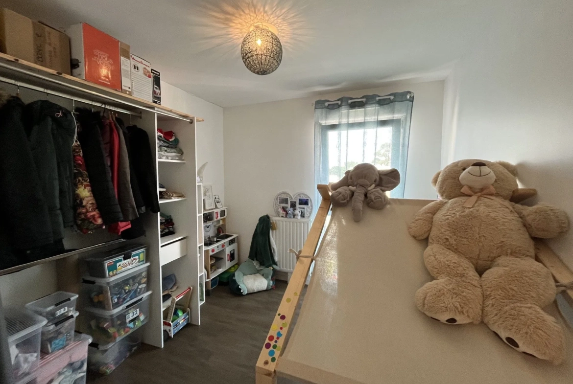 Appartement T3 avec terrasse et parking à Le Relecq-Kerhuon, proche plage 