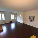 Séjour Appartement T2 lumineux de 60 m² à Châtellerault avec balcon et proximité commodités