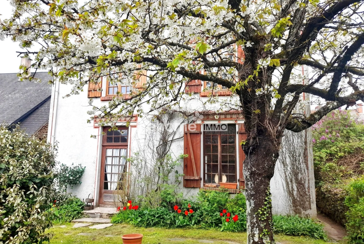 Belle maison ancienne à rénover avec 3 chambres à Measnes, 23360 