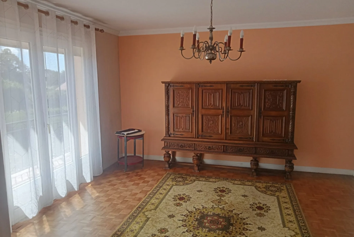 Maison traditionnelle à Ploubezre de 118 m² avec terrain de 1955 m² 