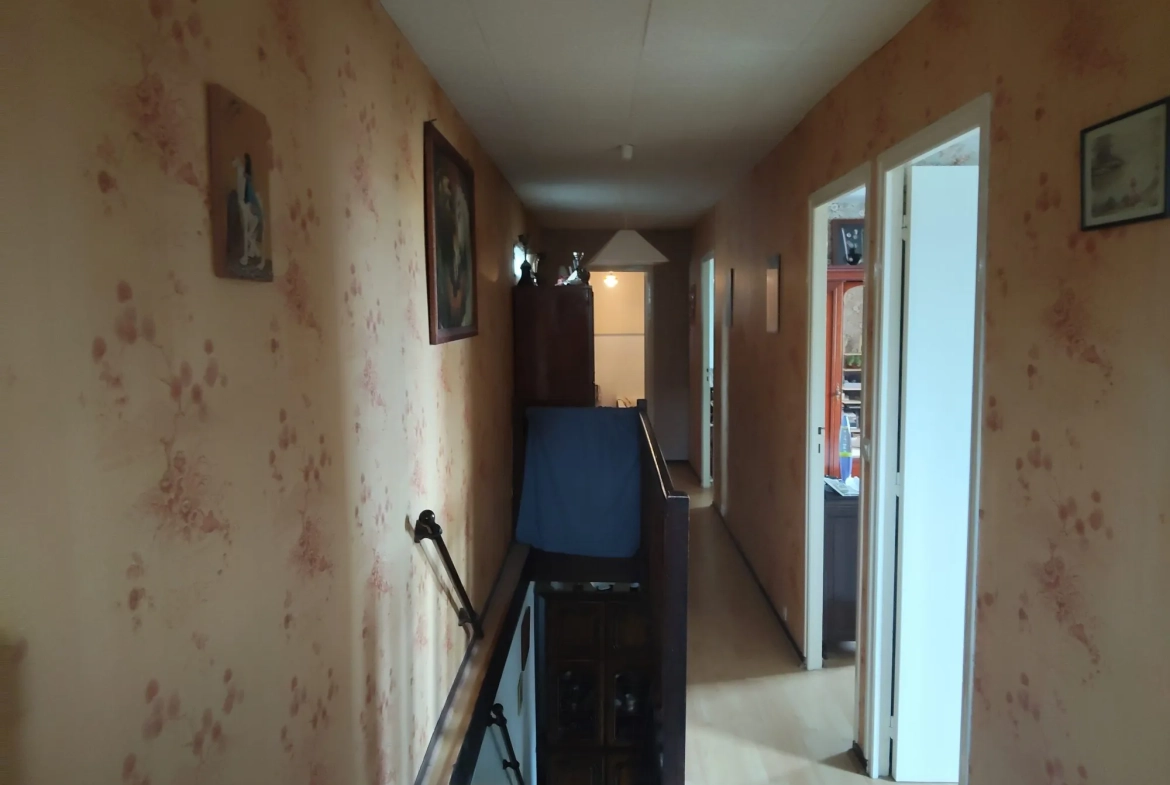 Belle maison individuelle avec terrasse et garage à Incarville (27400) 