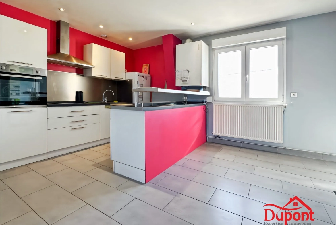 Investissement locatif : appartement T4 loué à Renwez, 75 m² clé en main 