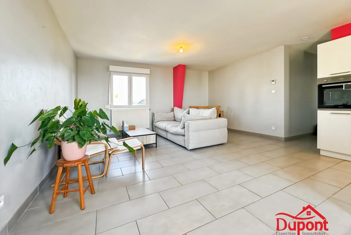 Investissement locatif : appartement T4 loué à Renwez, 75 m² clé en main 